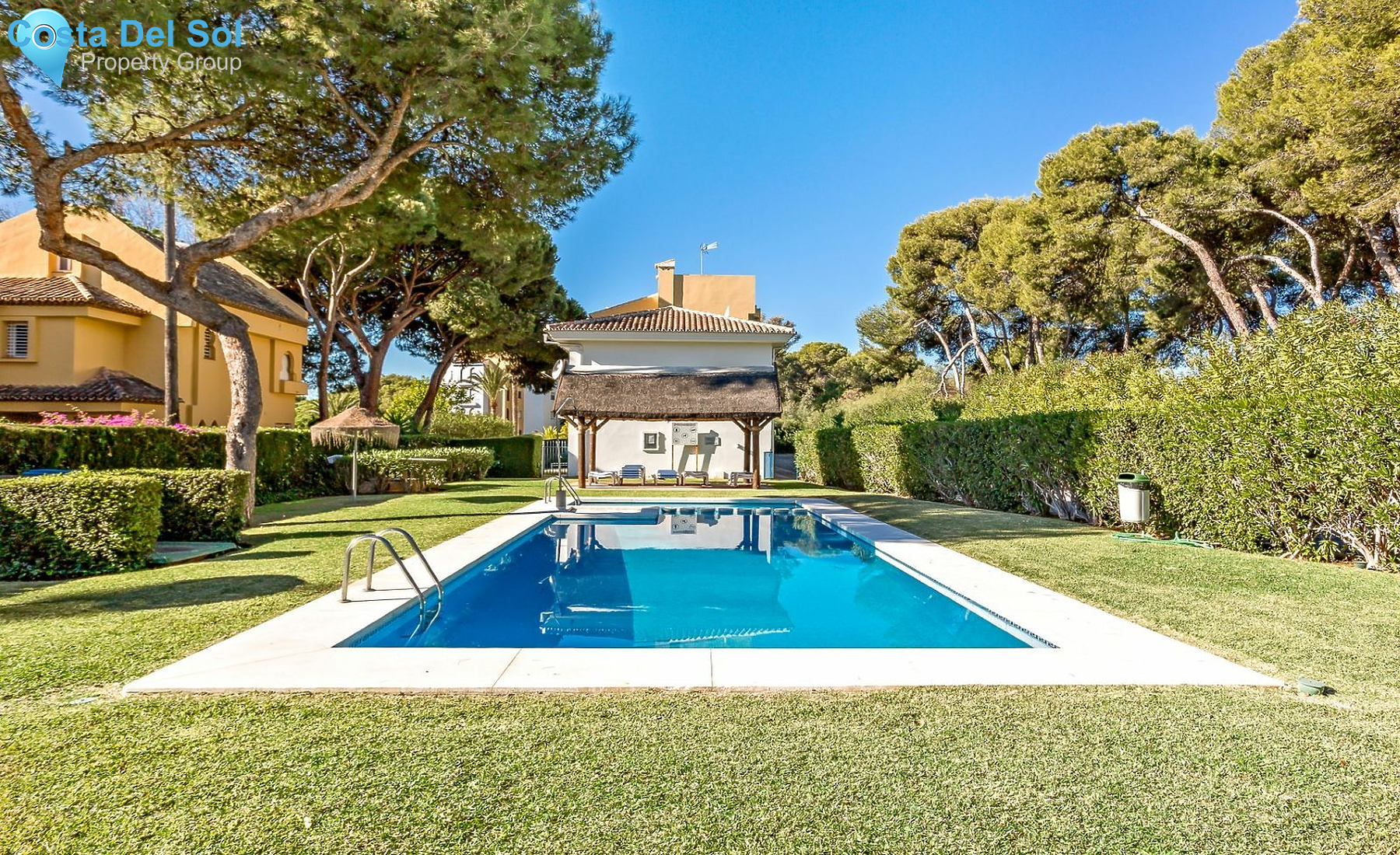 Ground Floor Apartment in Puerto de Cabopino-1395155