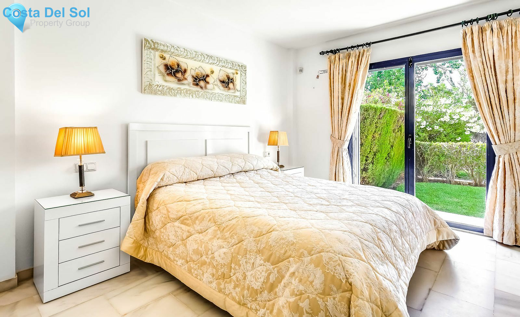 Ground Floor Apartment in Puerto de Cabopino-1395173