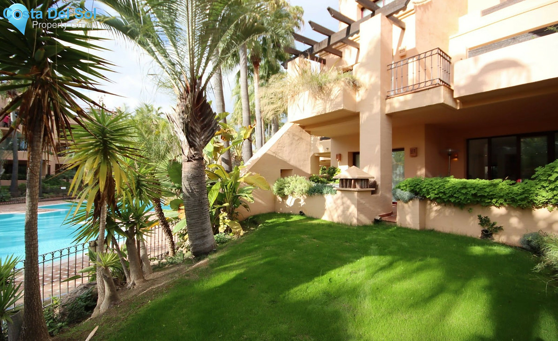 Ground Floor Apartment in San Pedro de Alcántara-1407722