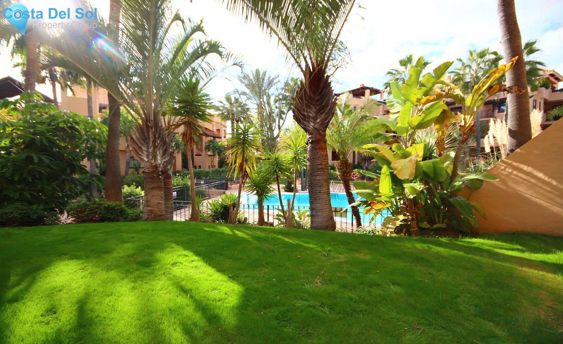 Ground Floor Apartment in San Pedro de Alcántara-1407741