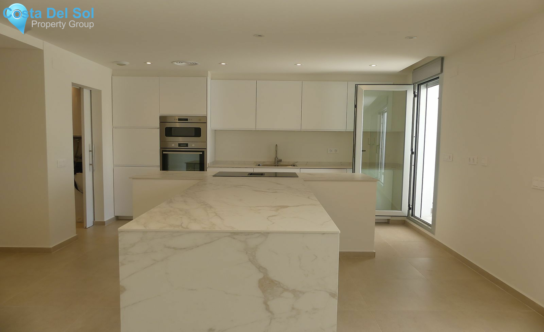 Ground Floor Apartment in San Pedro de Alcántara-1547656