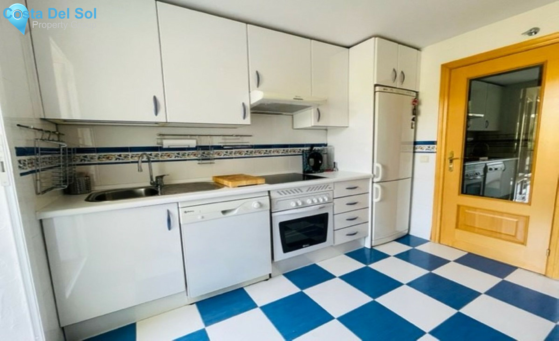 Ground Floor Apartment in Selwo-1453507