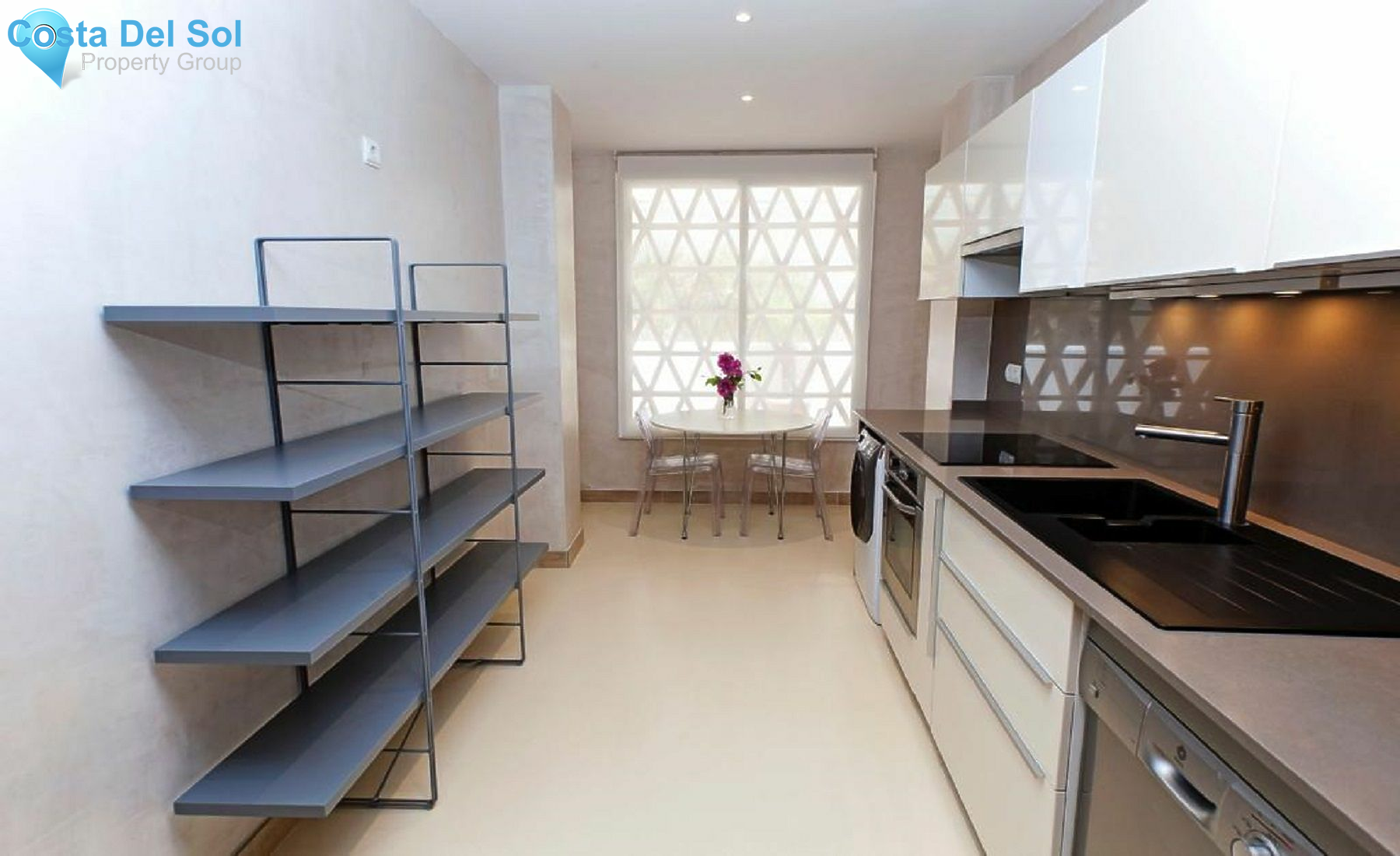 Ground Floor Apartment in Selwo-1429370