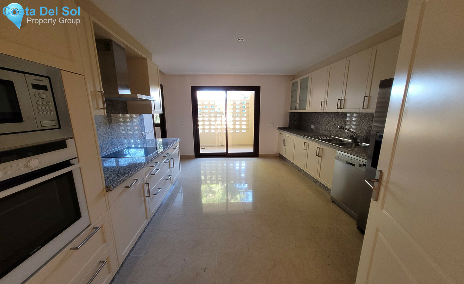 Ground Floor Apartment in Sotogrande Alto-1334311