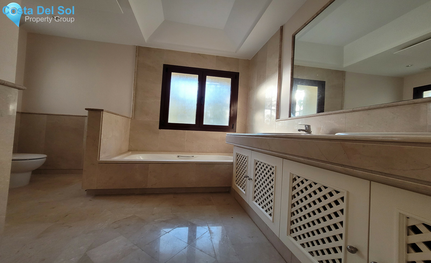 Ground Floor Apartment in Sotogrande Alto-1334314