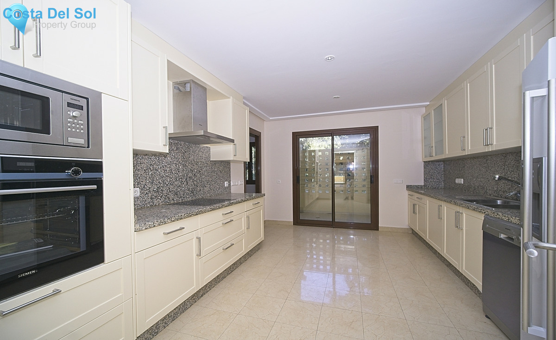 Ground Floor Apartment in Sotogrande-1334184