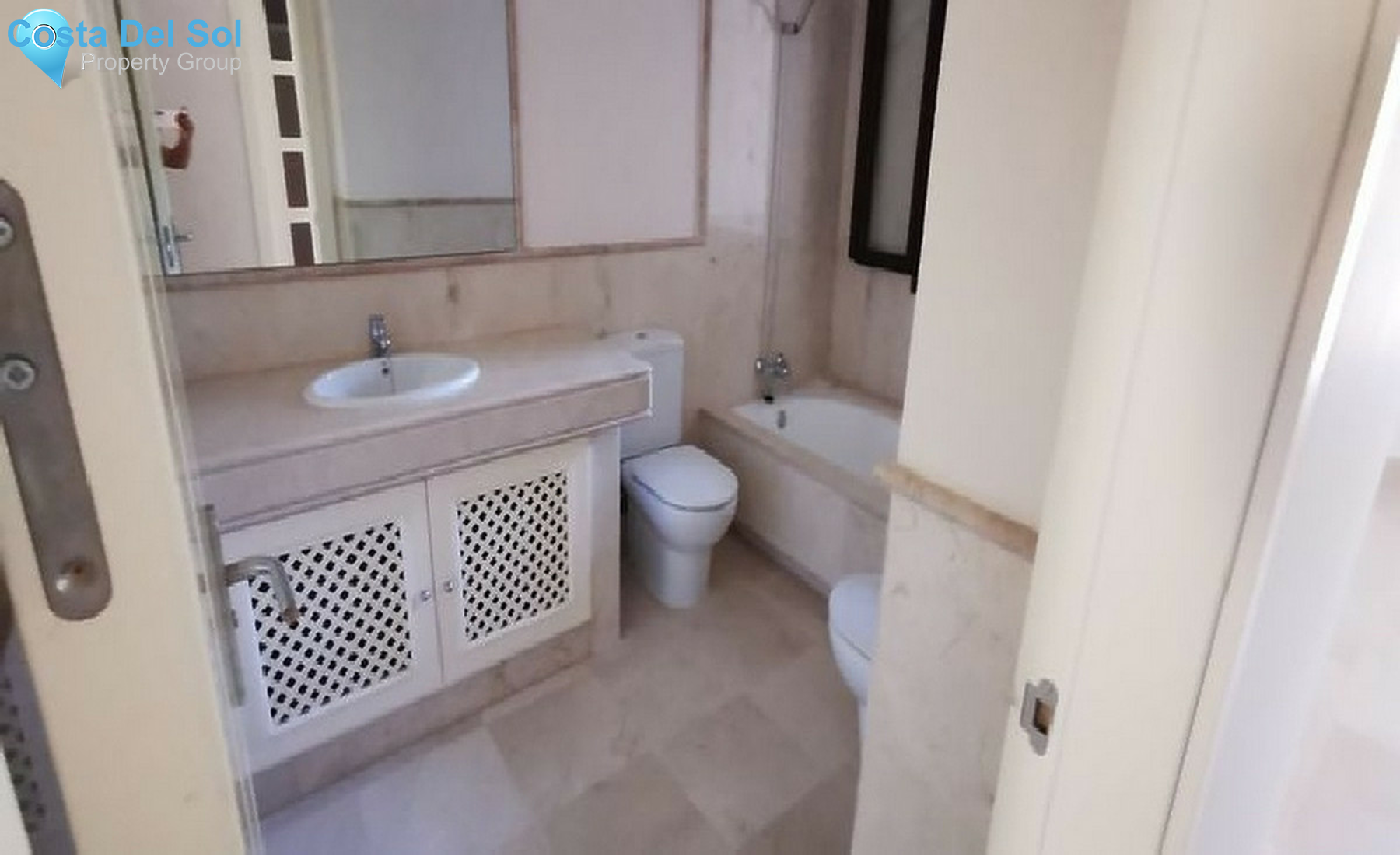Ground Floor Apartment in Sotogrande-1334408