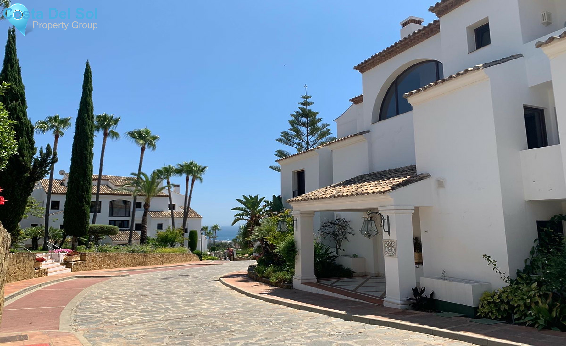 Ground Floor Apartment in The Golden Mile-1401710