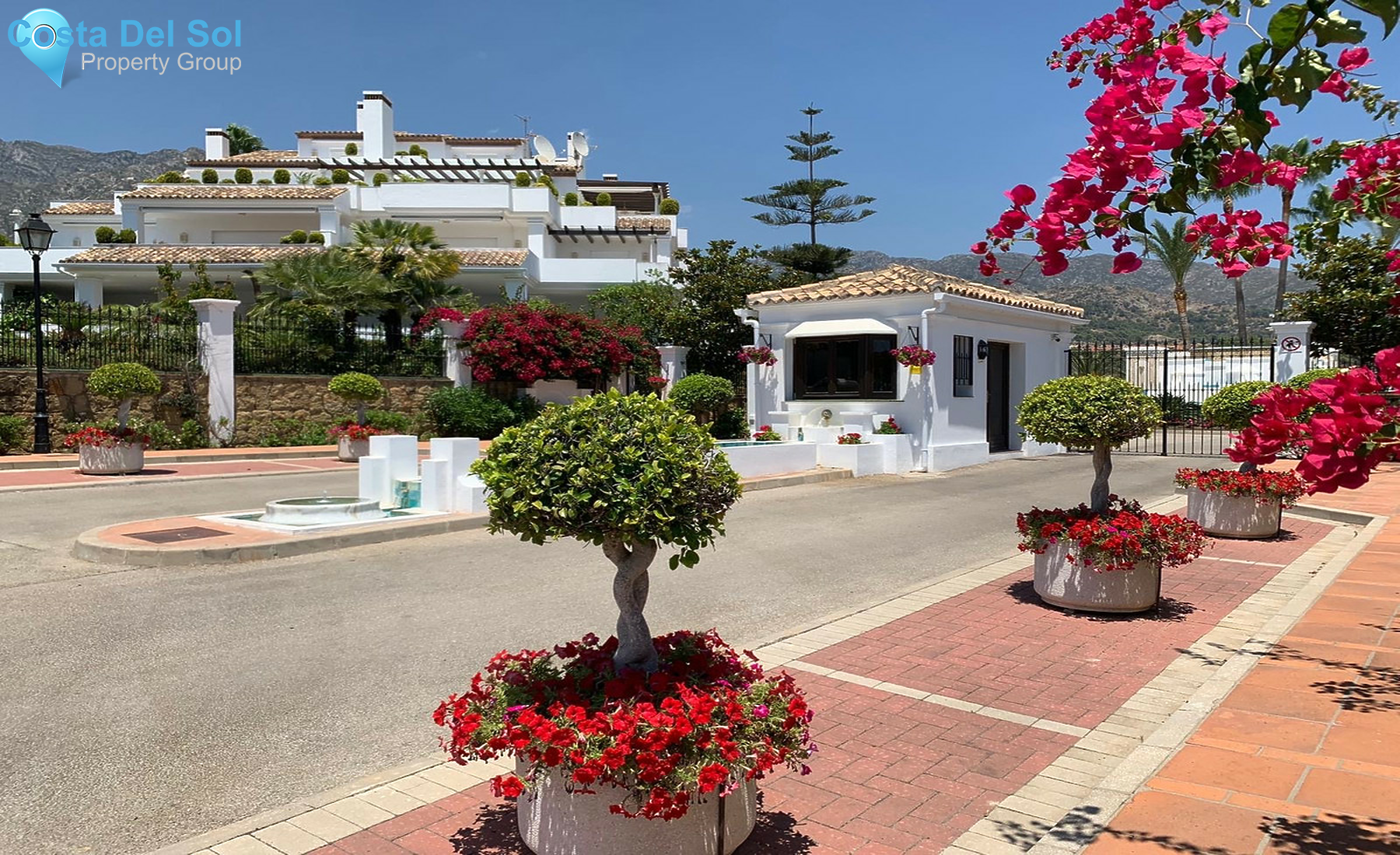 Ground Floor Apartment in The Golden Mile-1401693