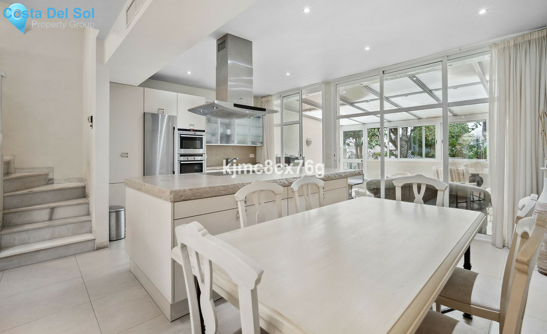 Ground Floor Apartment in The Golden Mile-1502811