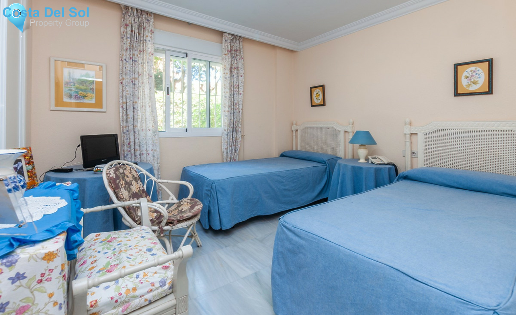 Ground Floor Apartment in The Golden Mile-1527944