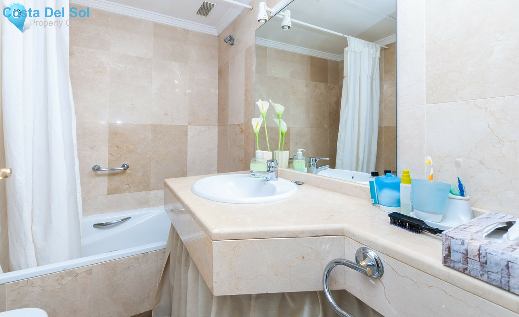 Ground Floor Apartment in The Golden Mile-1527945