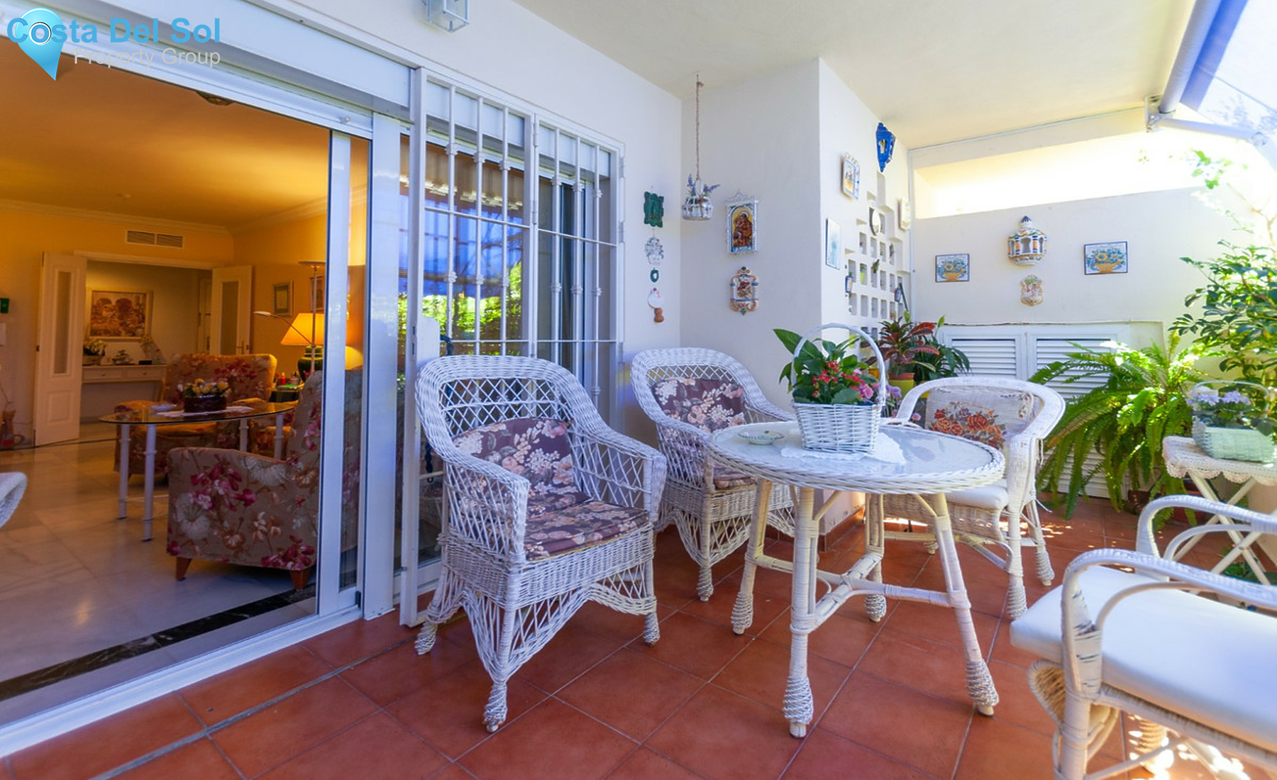 Ground Floor Apartment in The Golden Mile-1527948