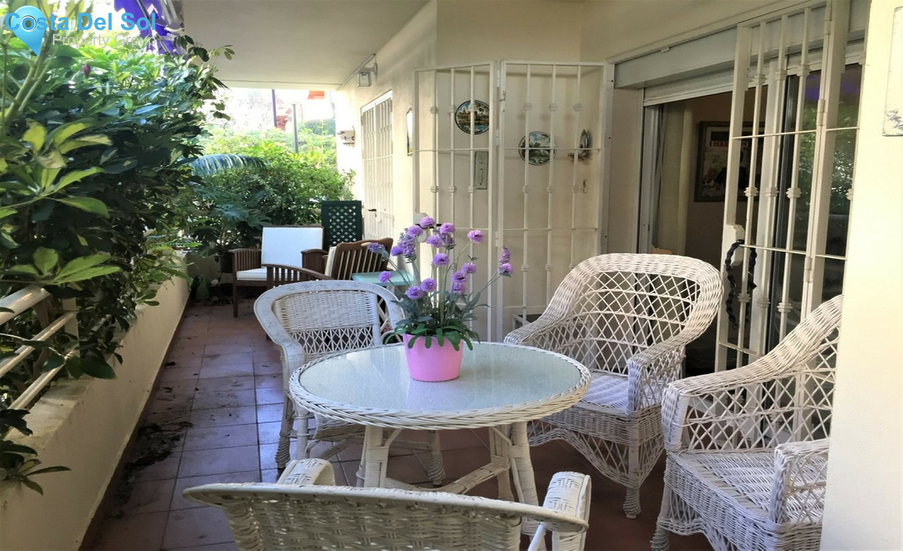 Ground Floor Apartment in The Golden Mile-1527954