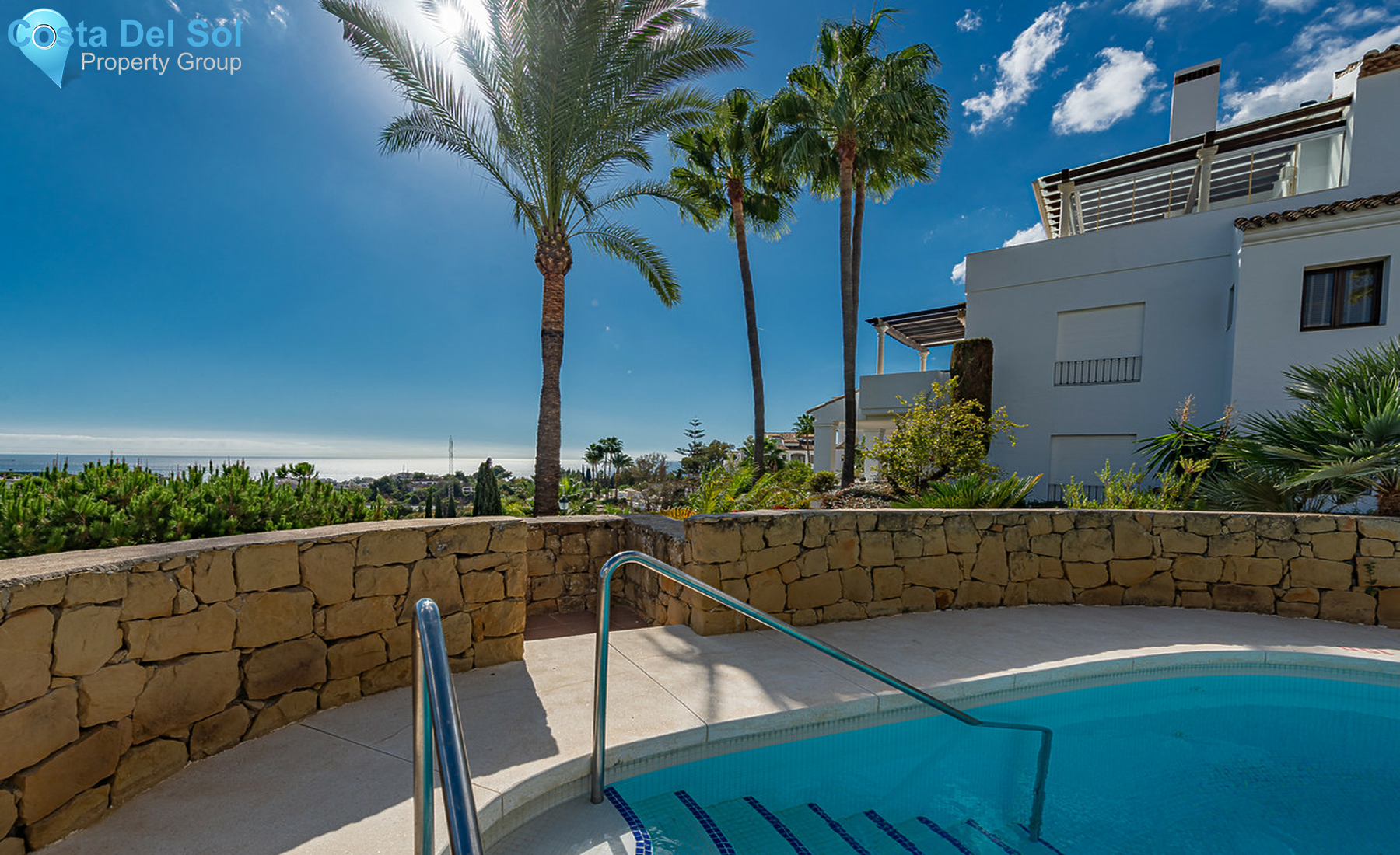 Ground Floor Apartment in The Golden Mile-1543047