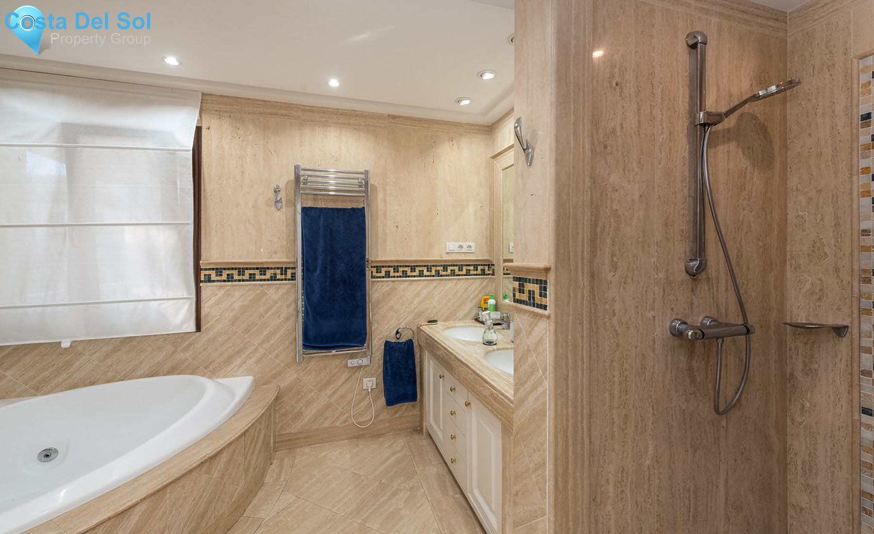 Ground Floor Apartment in The Golden Mile-1543043