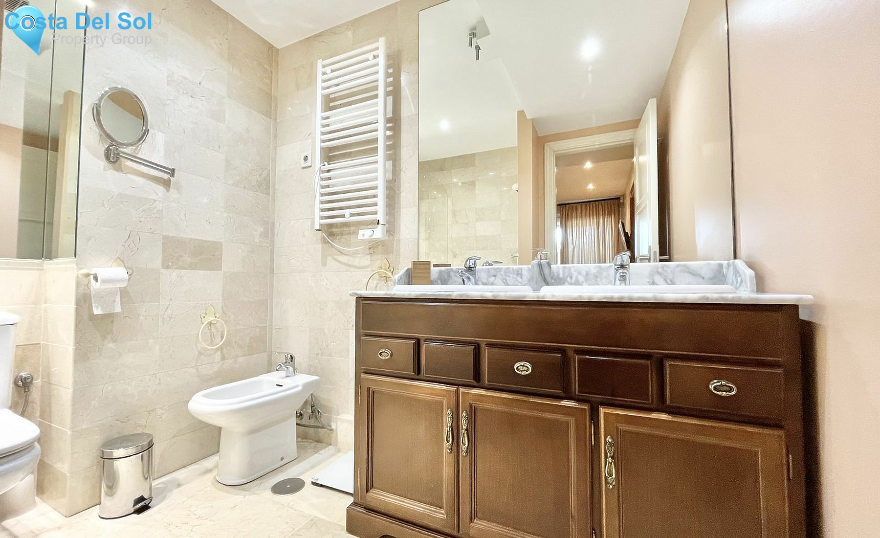 Ground Floor Apartment in The Golden Mile-1195545