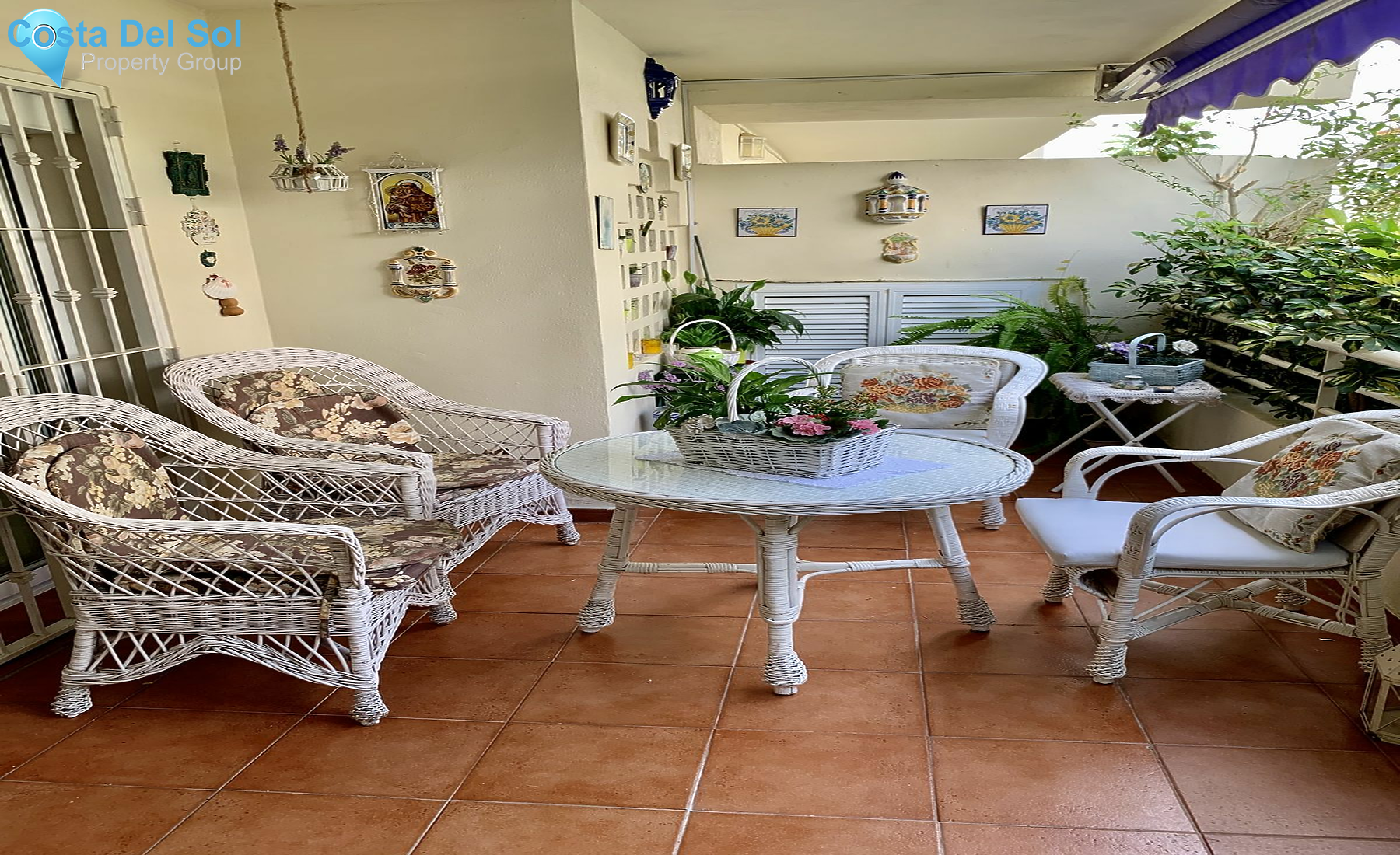 Ground Floor Apartment in The Golden Mile-1394933