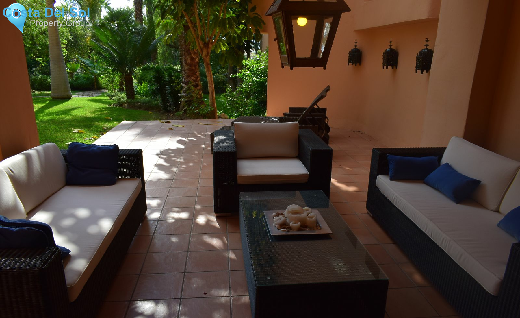 Ground Floor Apartment in The Golden Mile-1421396