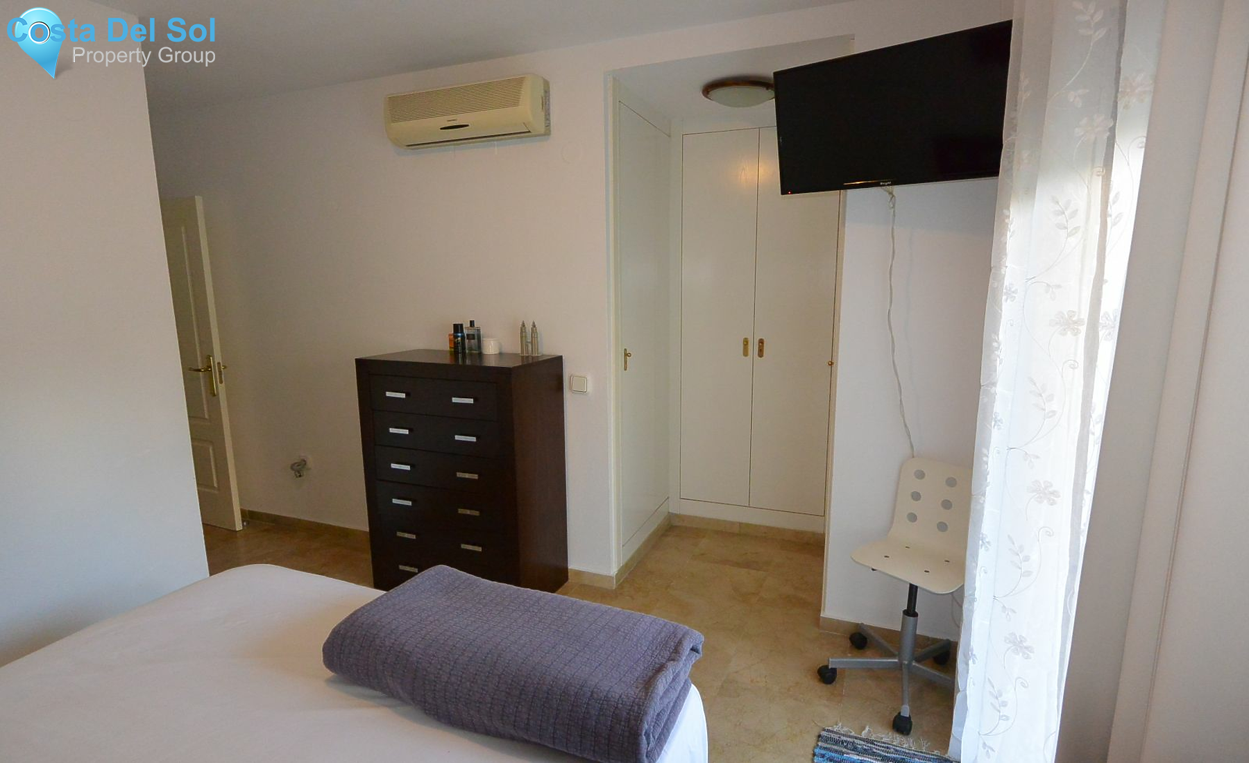 Ground Floor Apartment in The Golden Mile-1529718