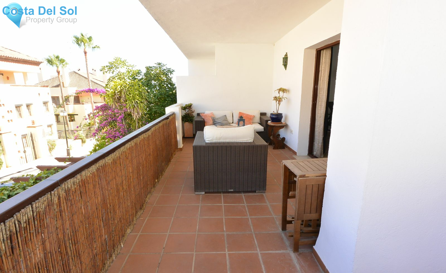 Ground Floor Apartment in The Golden Mile-1529710