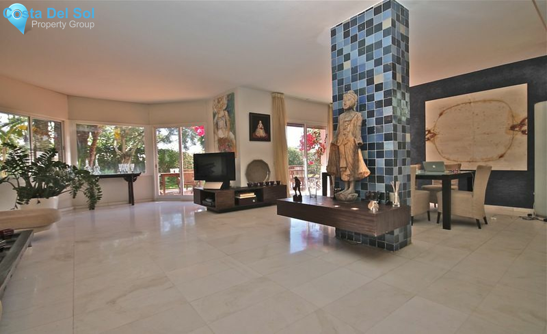 Ground Floor Apartment in The Golden Mile-1546107