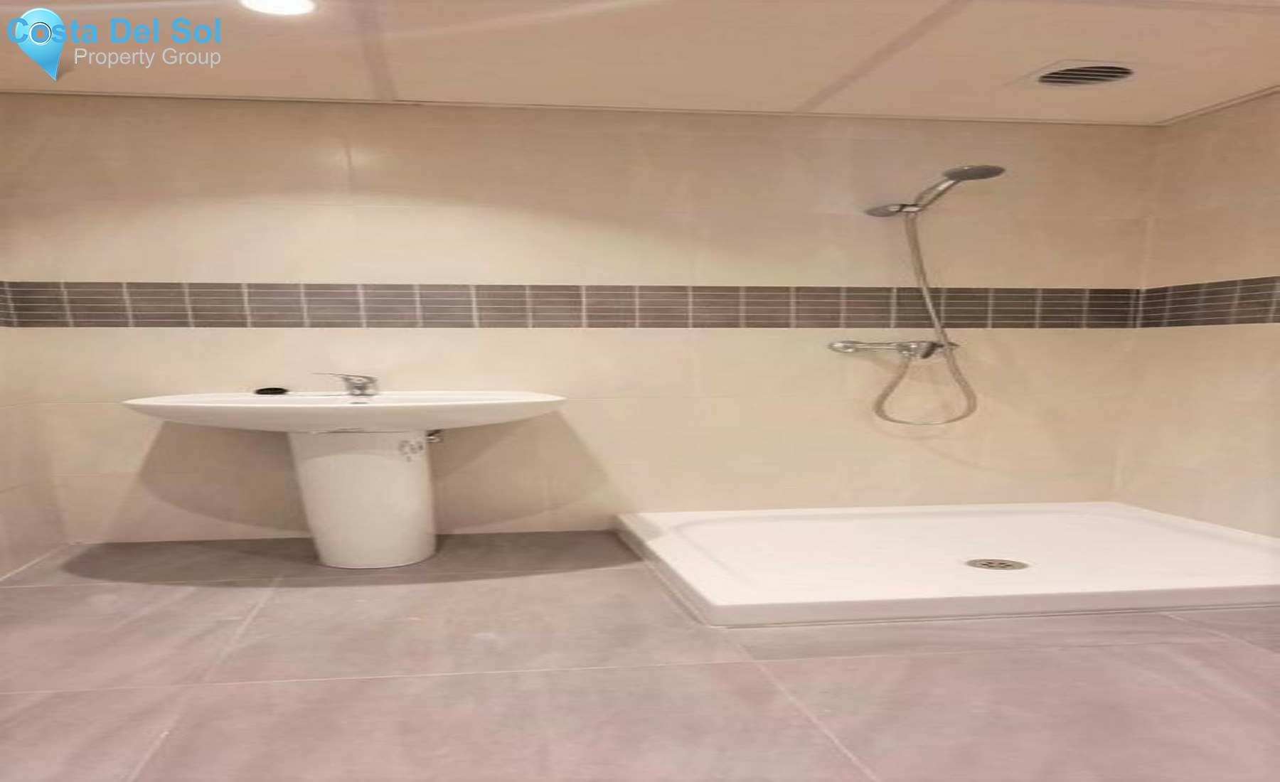 Ground Floor Apartment in Torremolinos-1273537