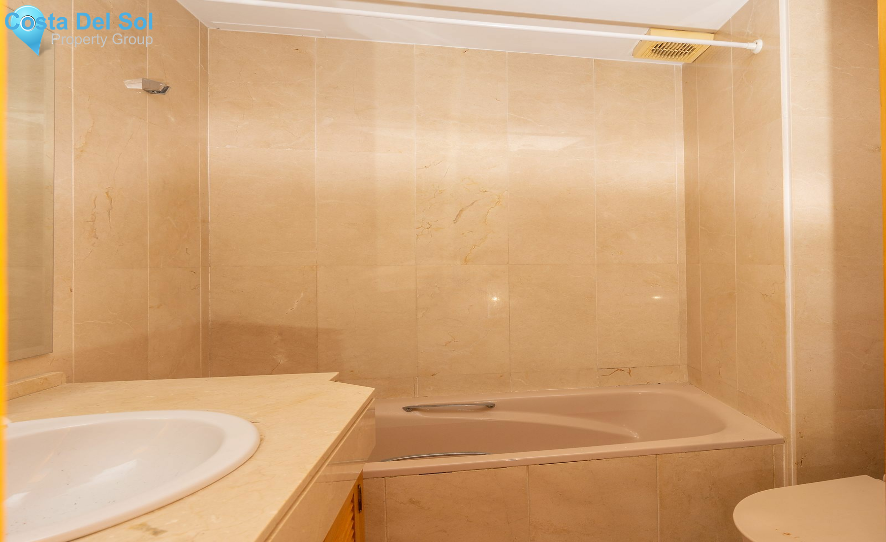 Ground Floor Apartment in Torremolinos-1442355