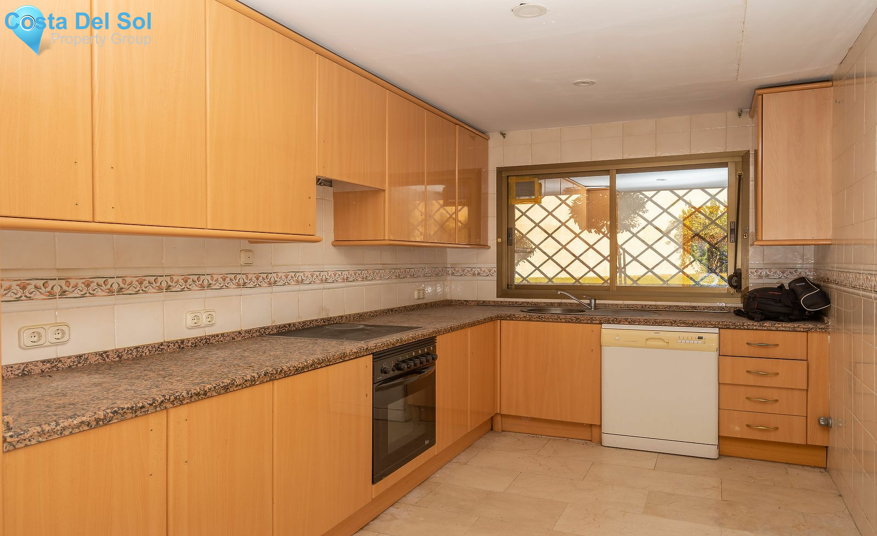 Ground Floor Apartment in Torremolinos-1442345