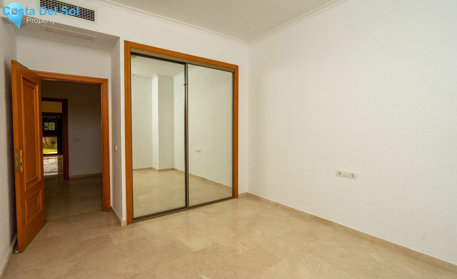 Ground Floor Apartment in Torremolinos-1442350