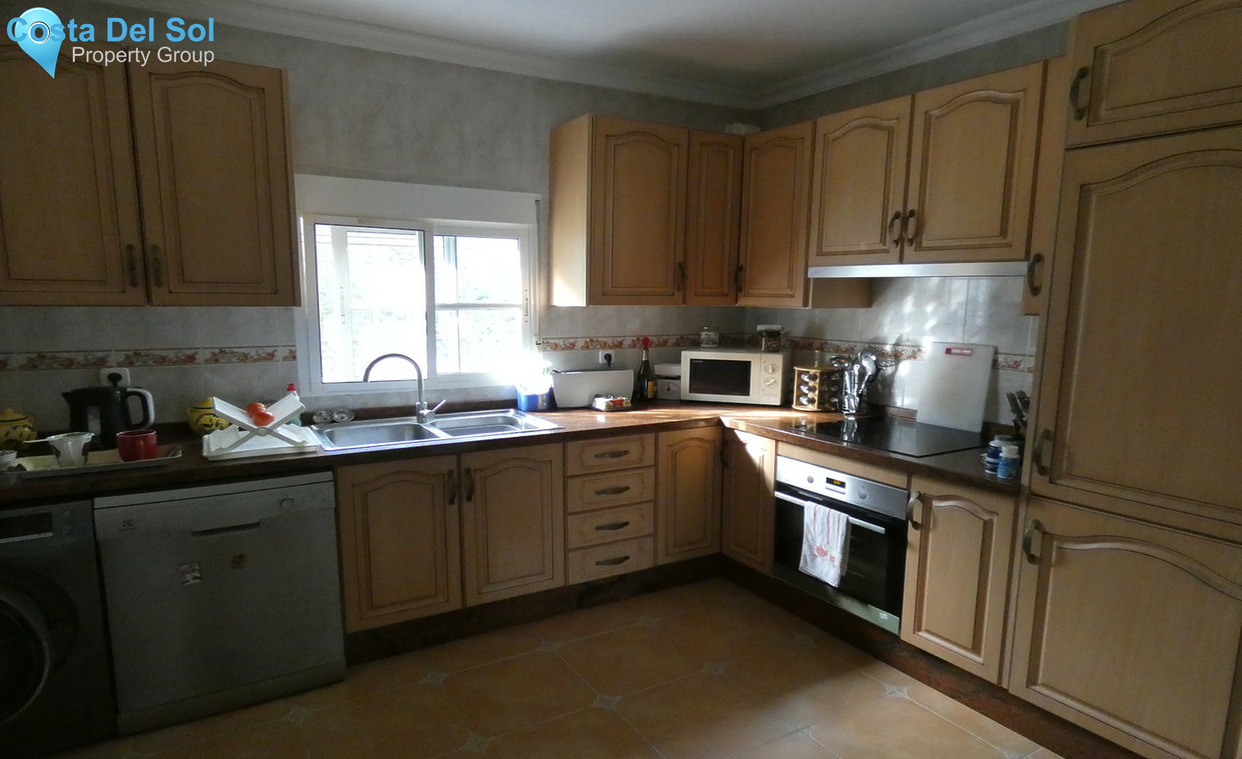 House in Alhaurín el Grande-1296996