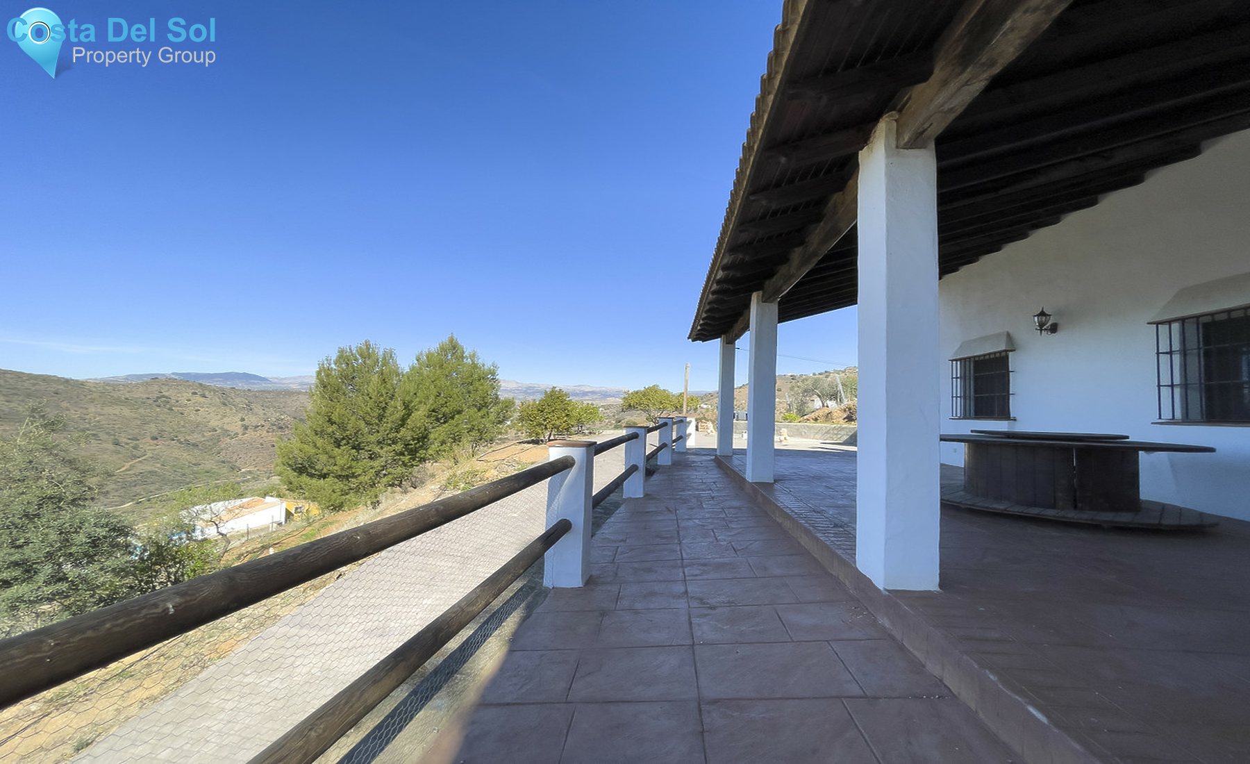 House in Almogía-1310313