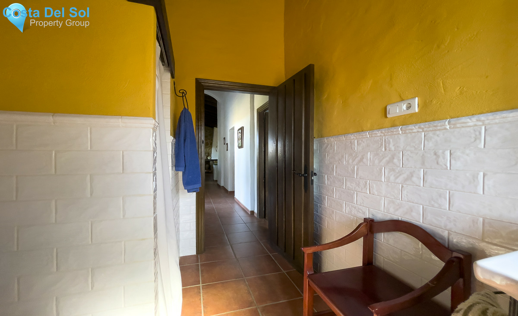 House in Almogía-1310329