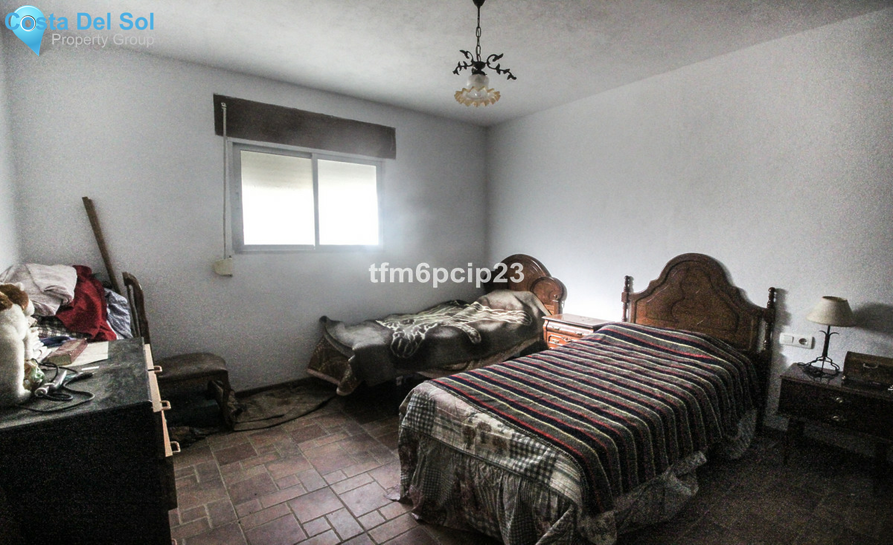 House in Casares-1379350