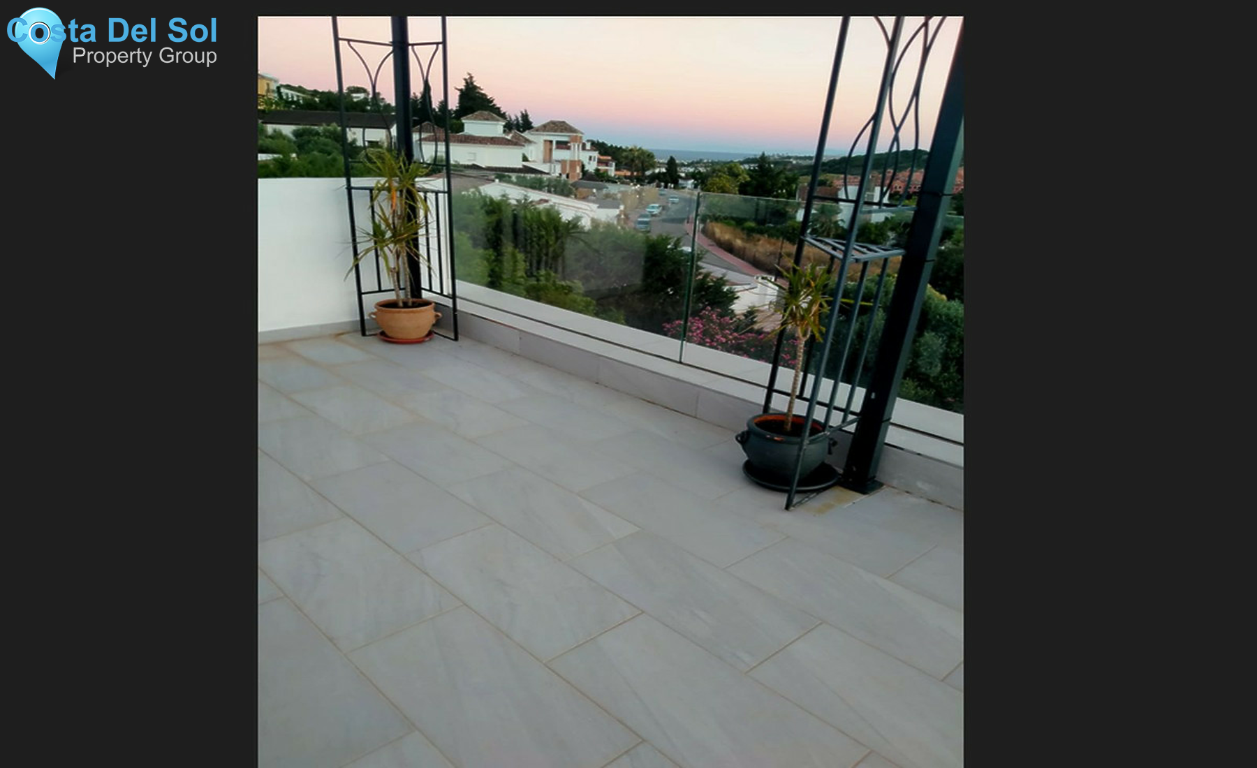 House in Estepona-1235183