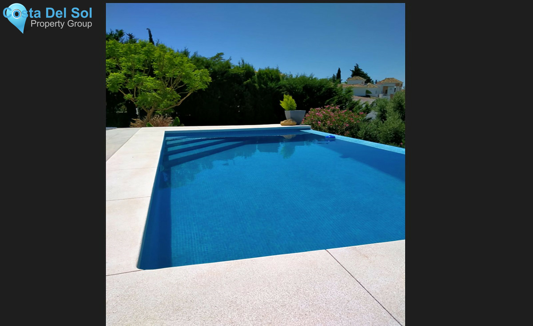 House in Estepona-1235187