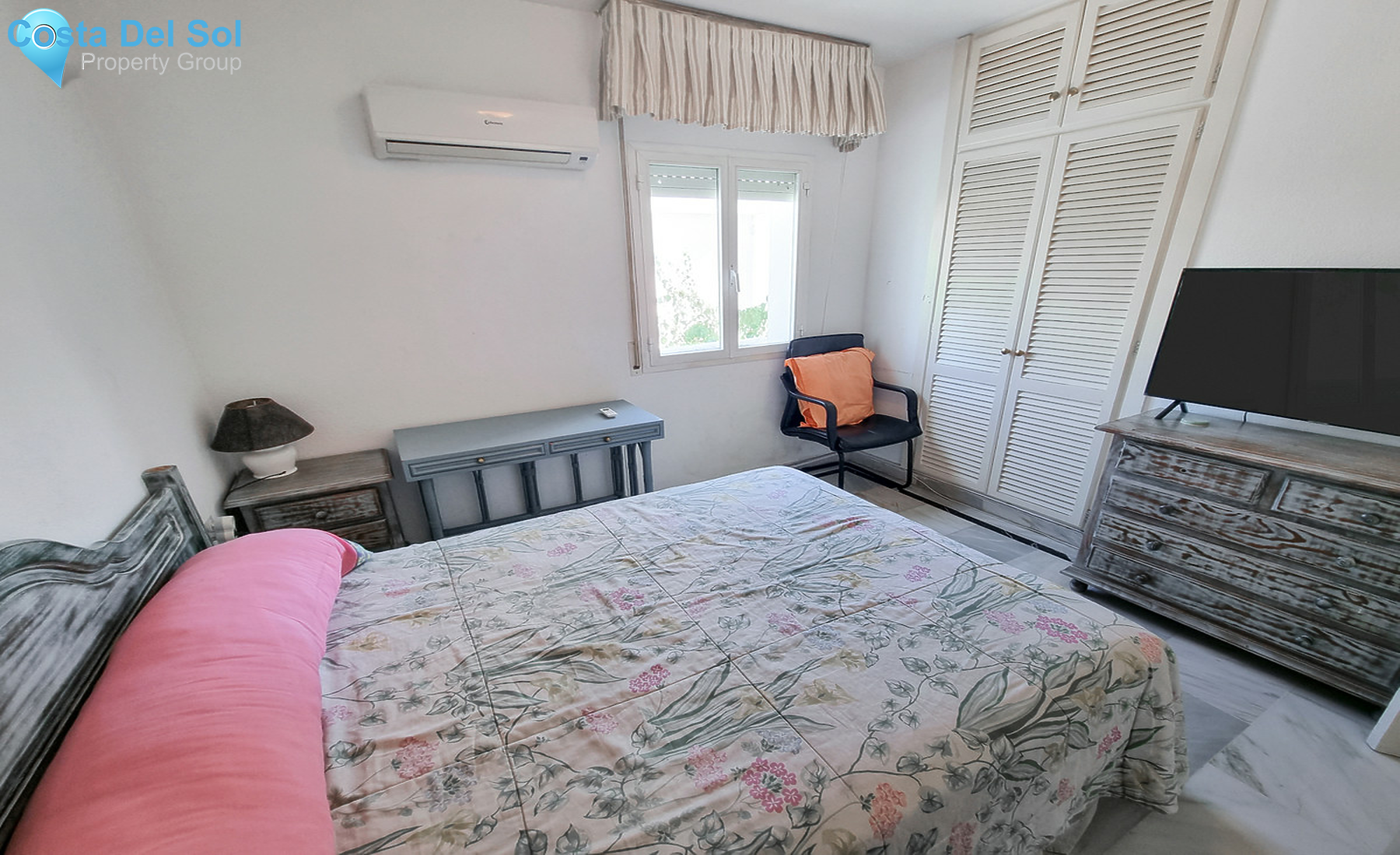 House in Estepona-1259224