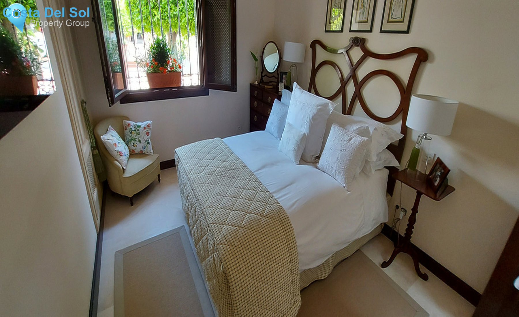 House in La Duquesa-1349516