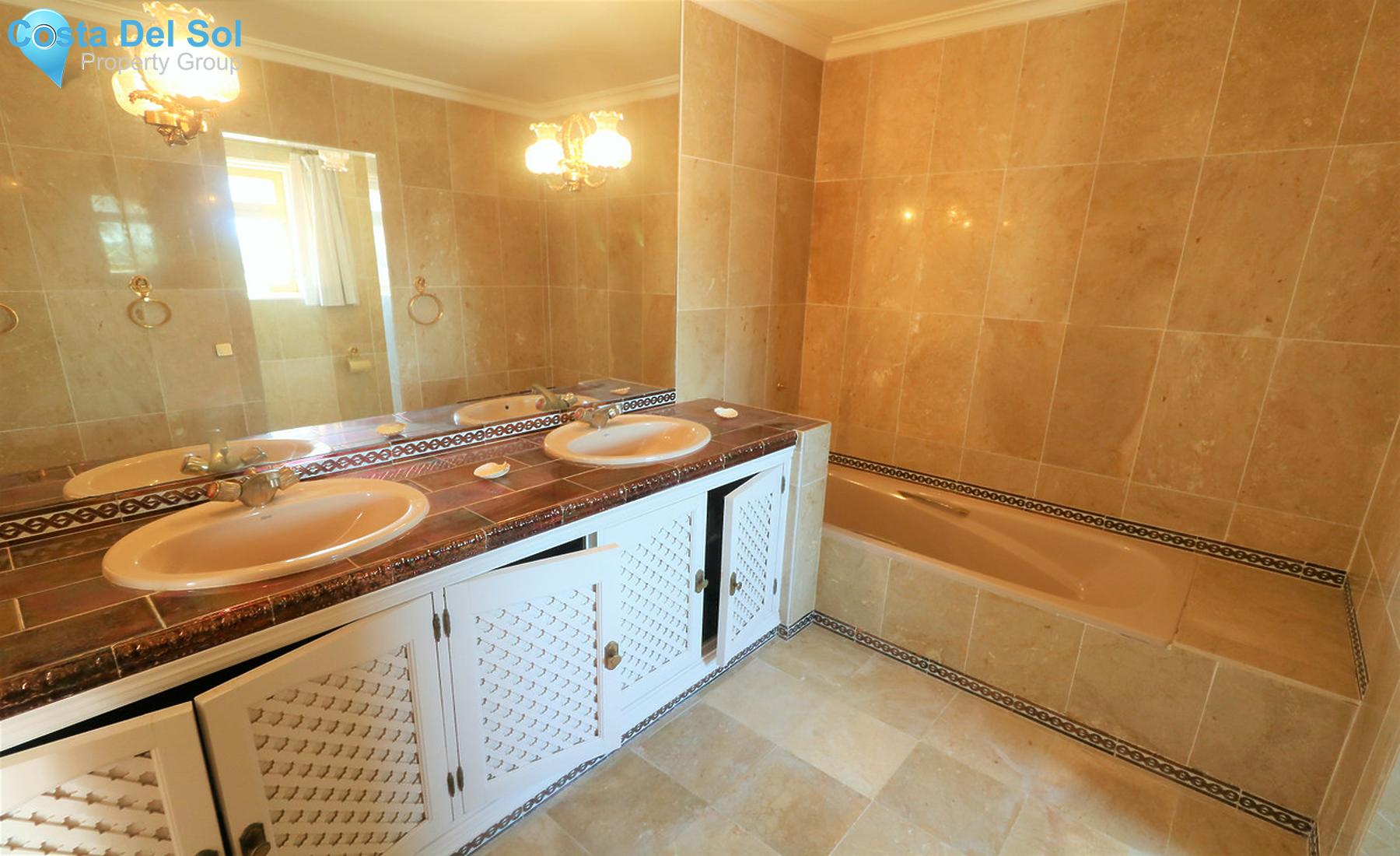 House in Marbella-1342496