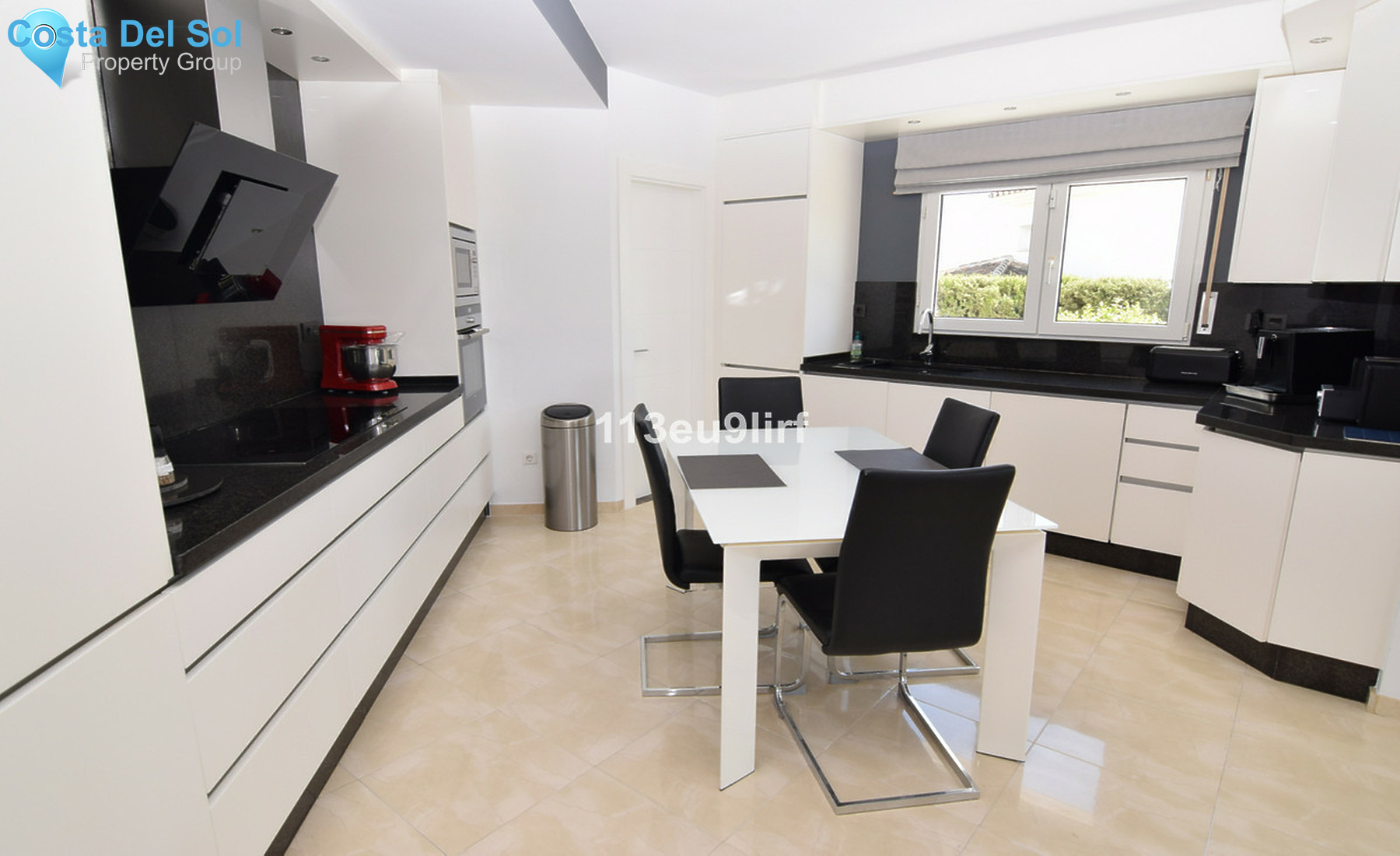 House in Marbesa-1273249