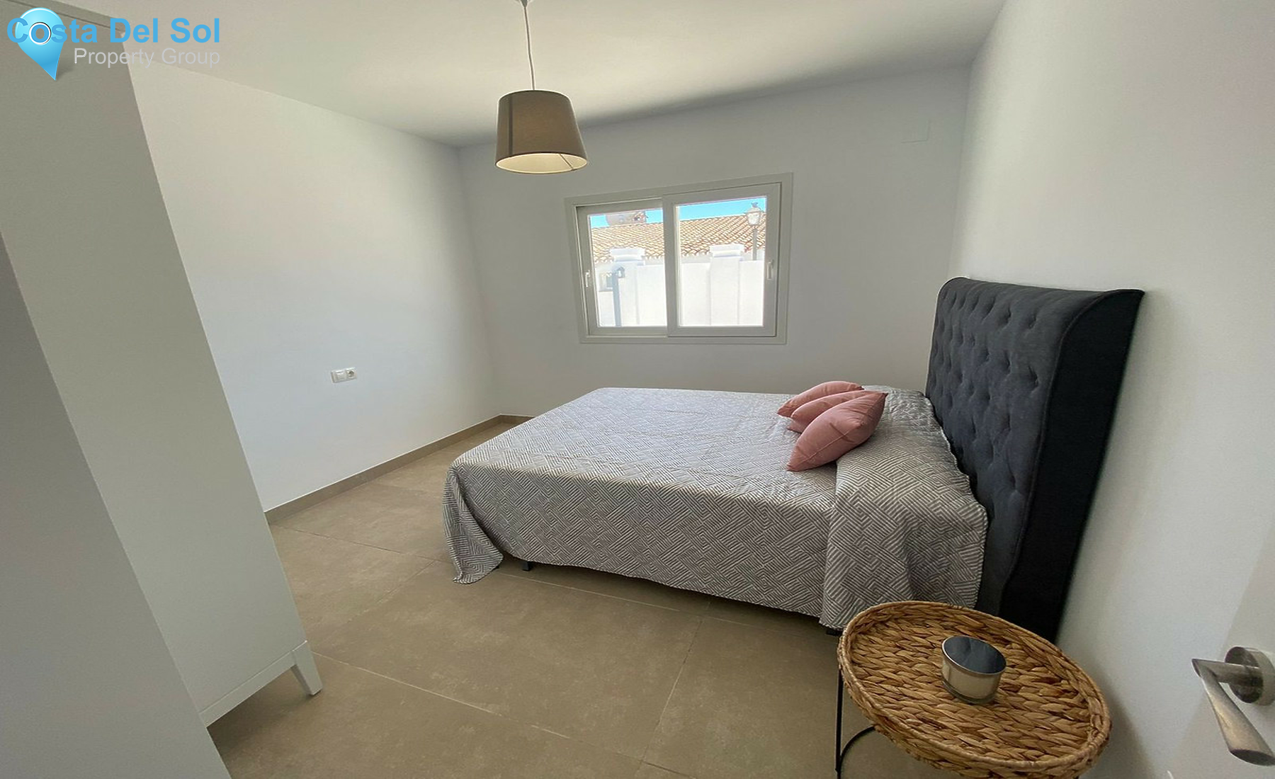 House in New Golden Mile-1499213