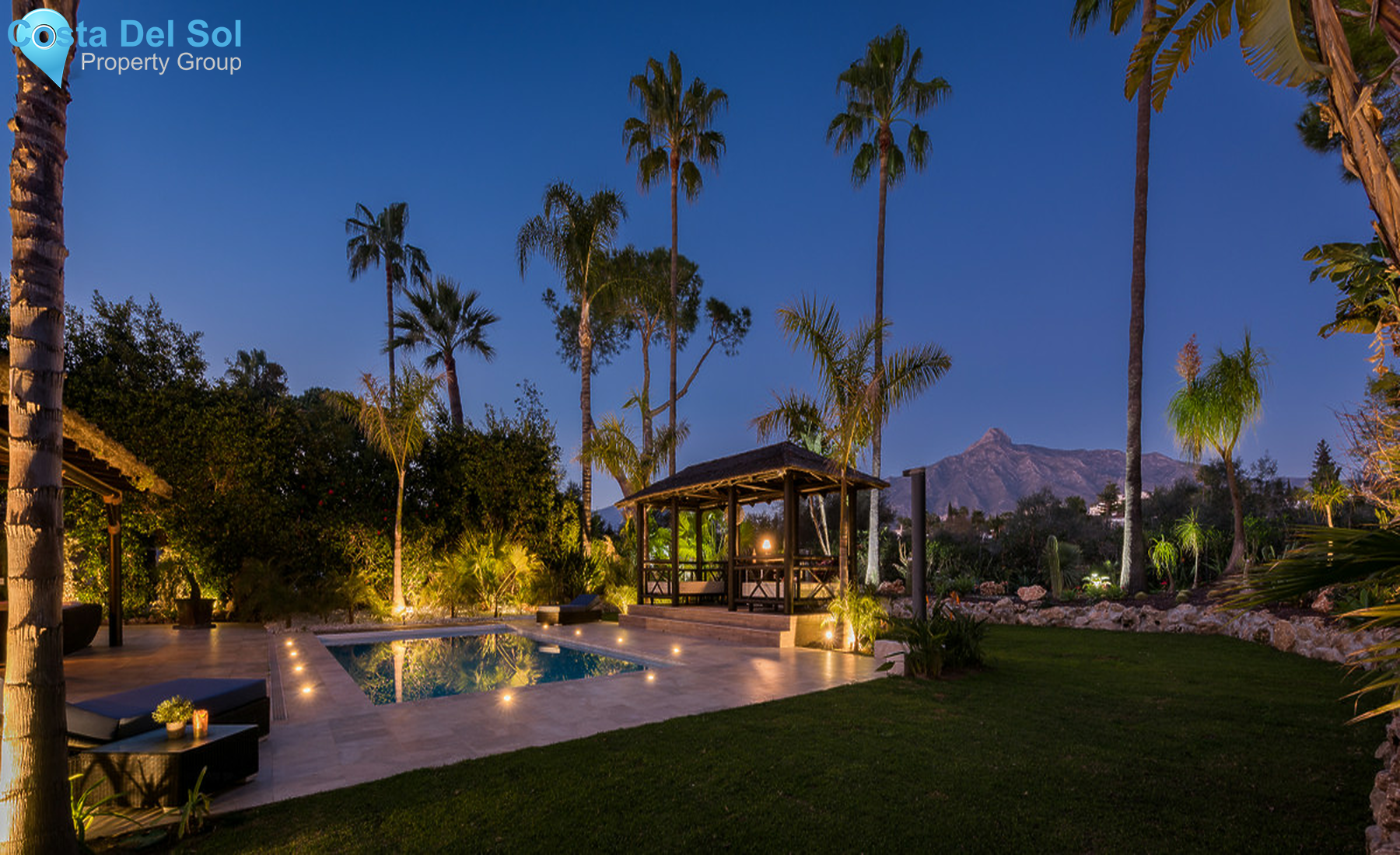 House in Nueva Andalucía-1310658