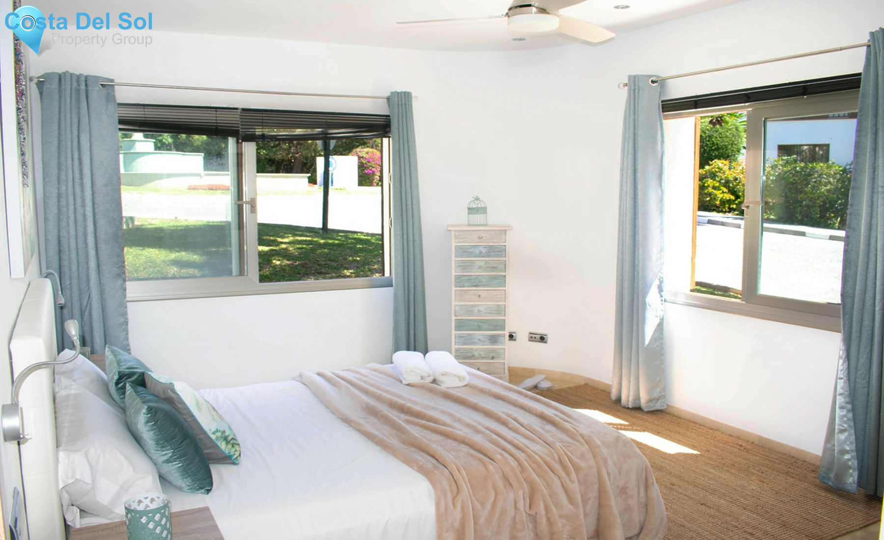 House in Nueva Andalucía-1350814