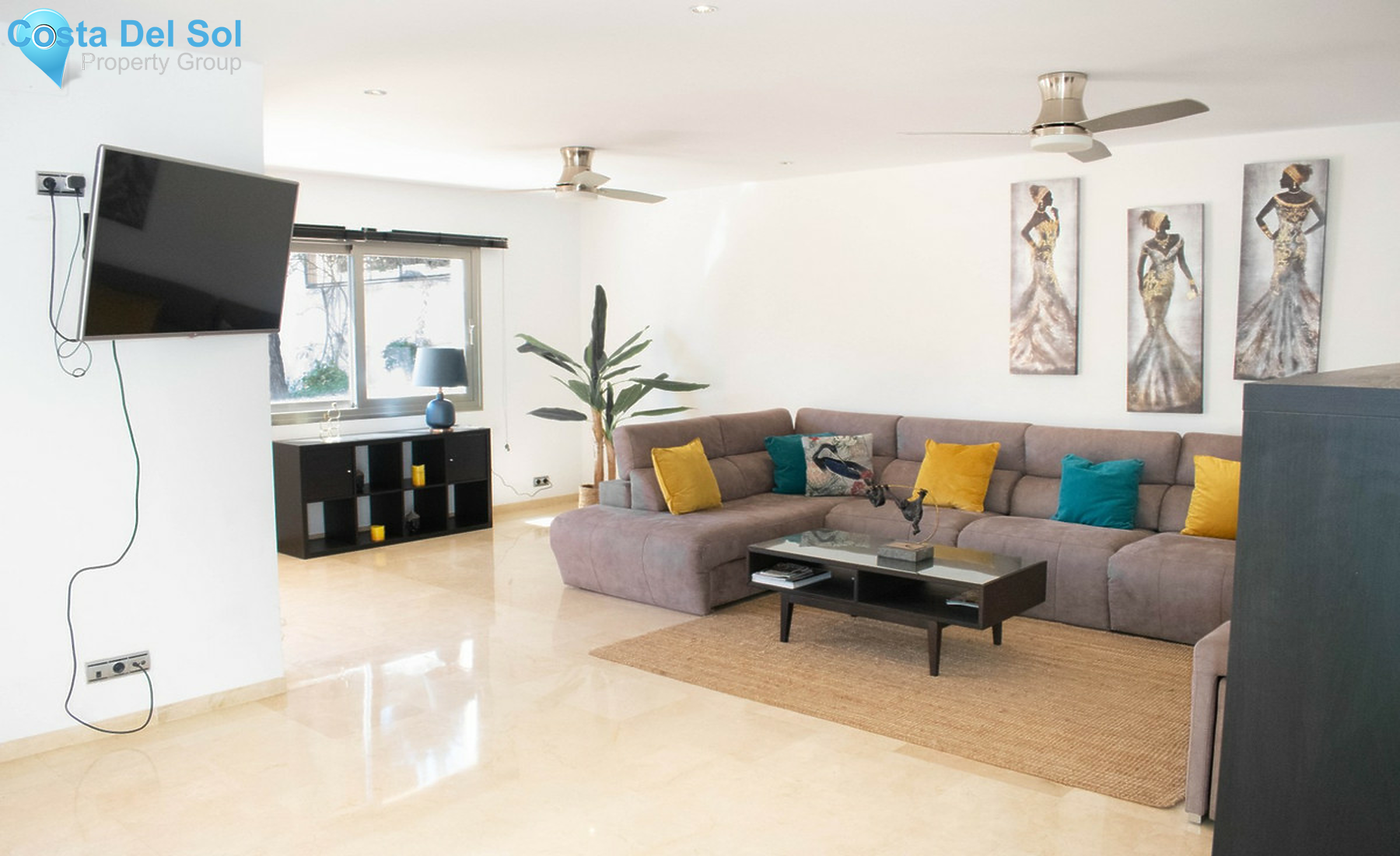 House in Nueva Andalucía-1350803