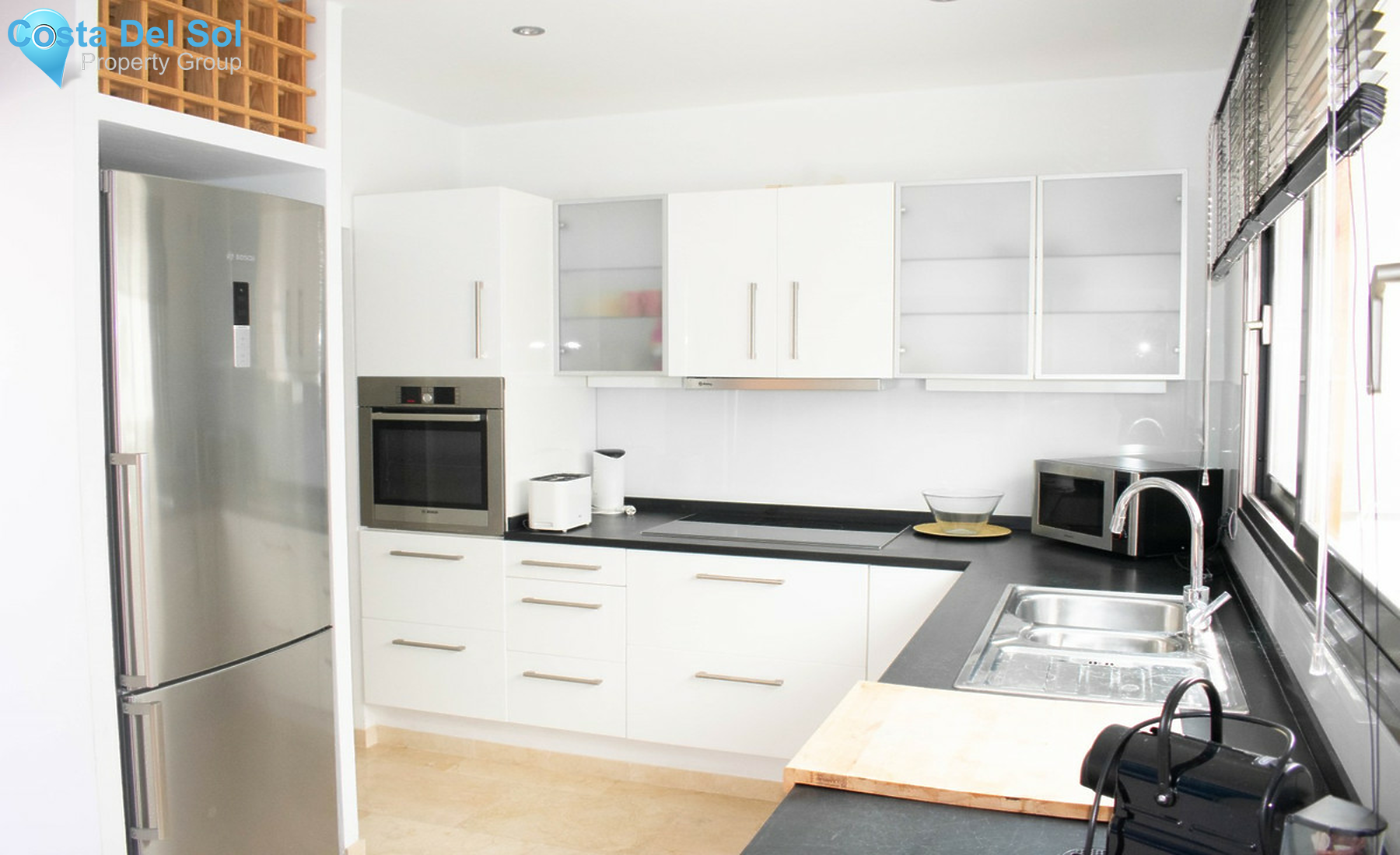 House in Nueva Andalucía-1350806