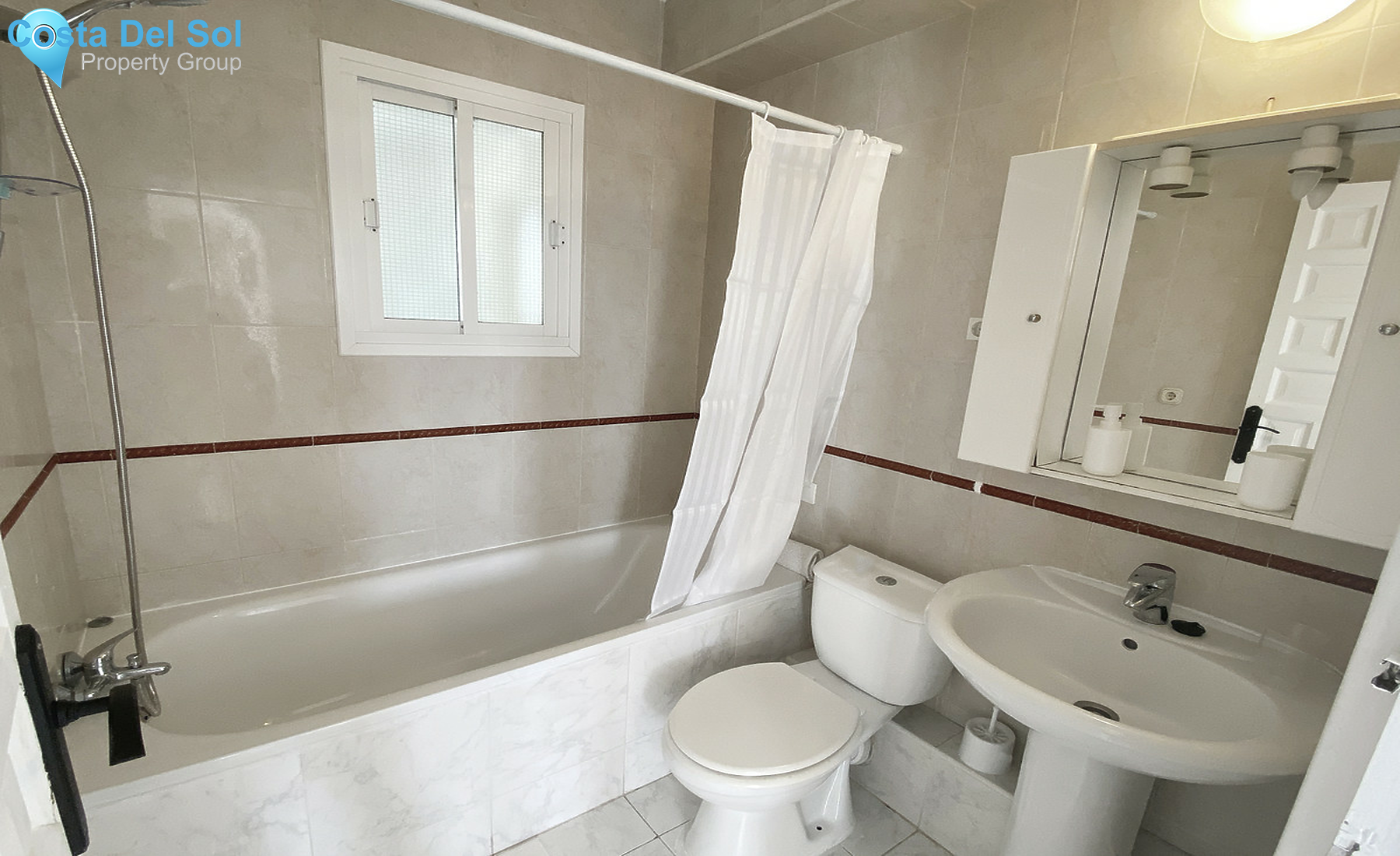 House in Nueva Andalucía-1409921