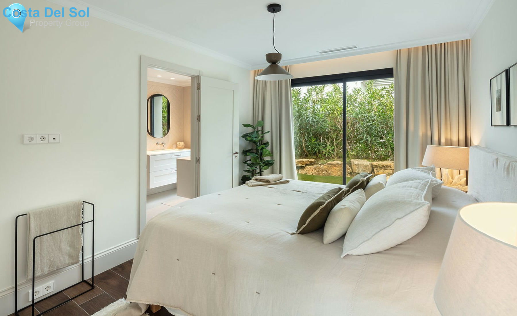 House in Nueva Andalucía-1452777