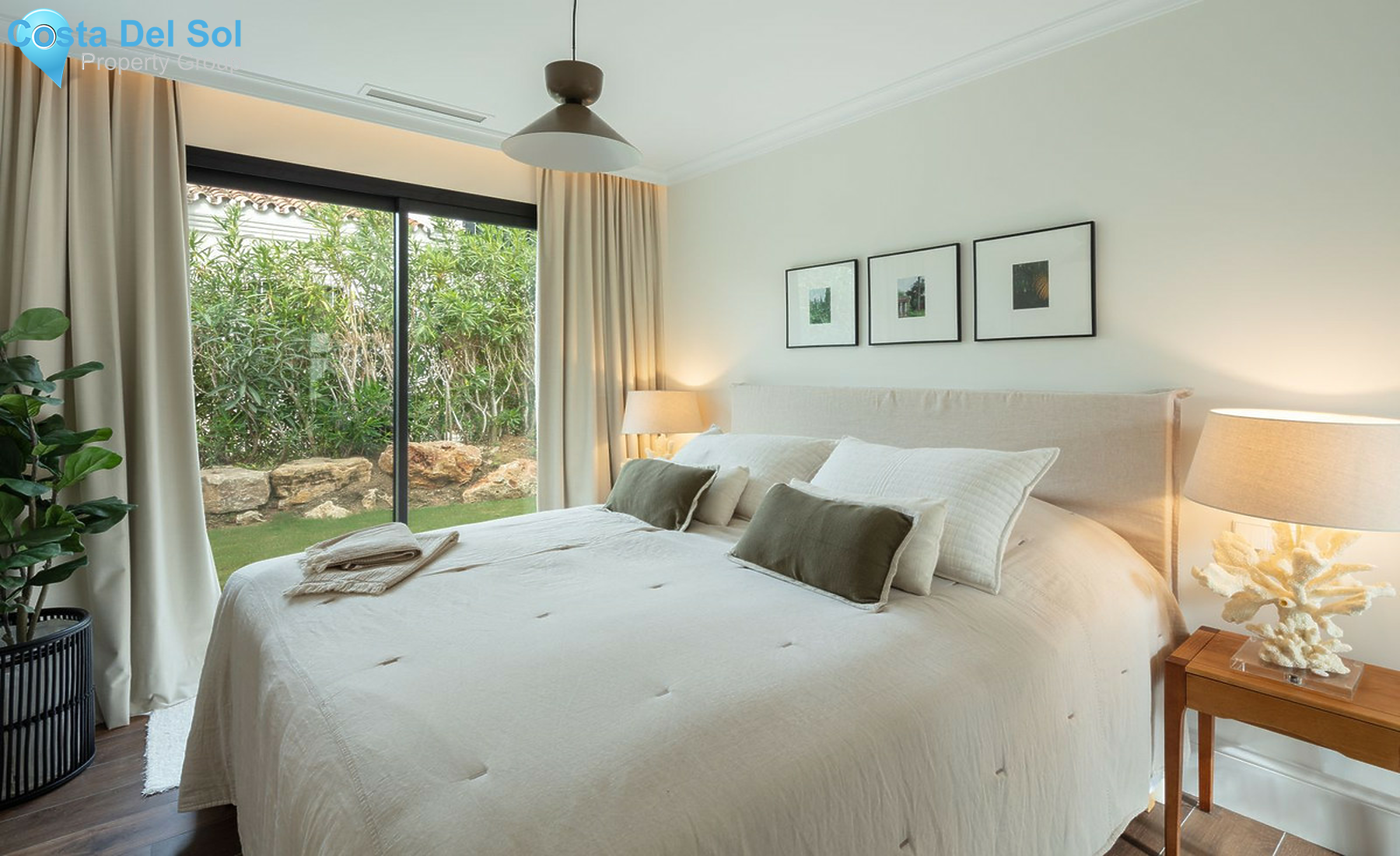 House in Nueva Andalucía-1452778