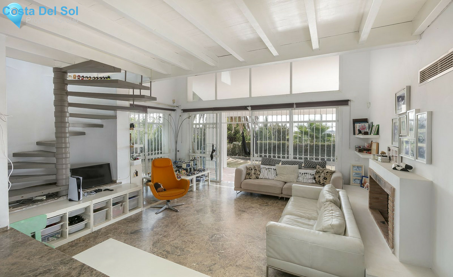 House in Nueva Andalucía-1528838