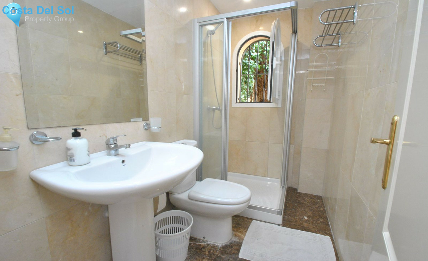 House in Riviera del Sol-1259126